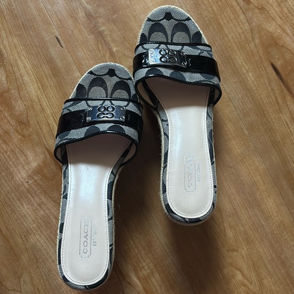 EUC Coach Wedges Size 6.5 Women - Picture 1 of 5